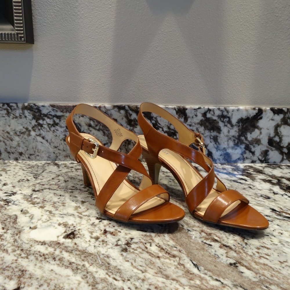Ladies Nine West Leather Strap Sandals